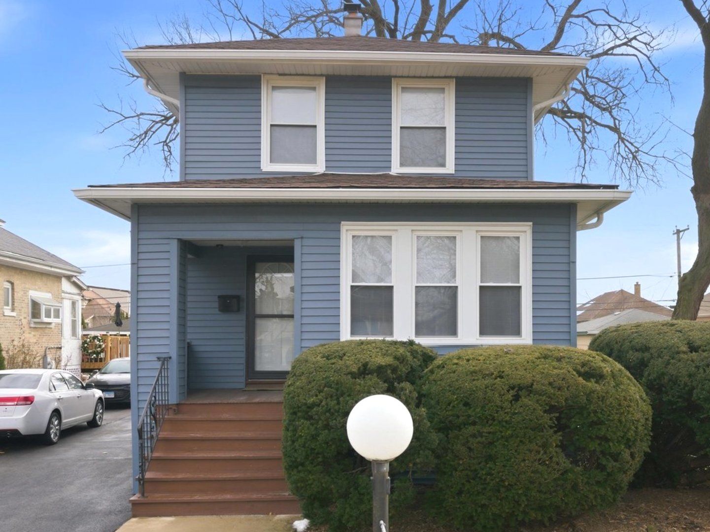 1627 S 14th Avenue — Maywood, IL 60153