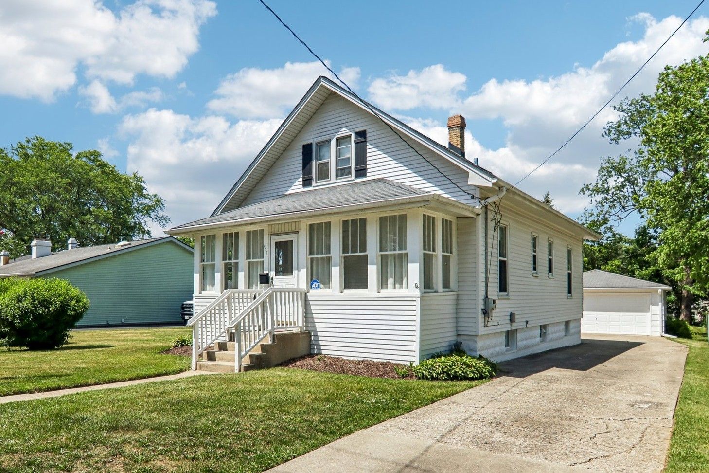 470 N Prairie Avenue — Mundelein, IL 60060