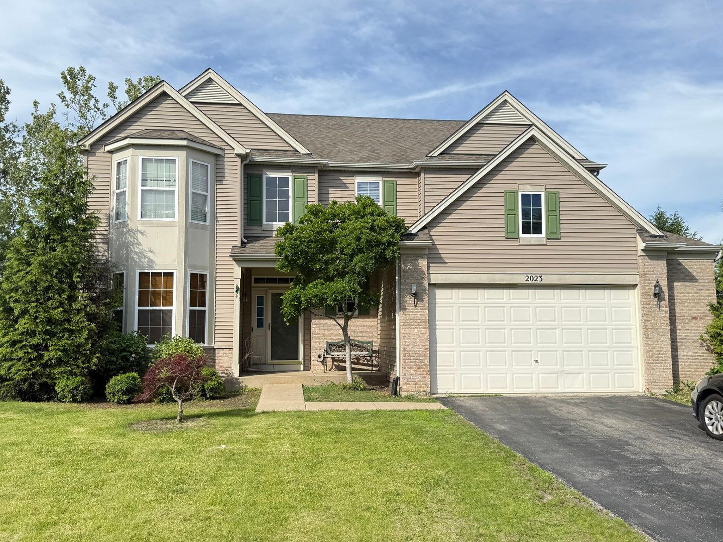 2023 Crosswind Drive — Plainfield, IL 60586