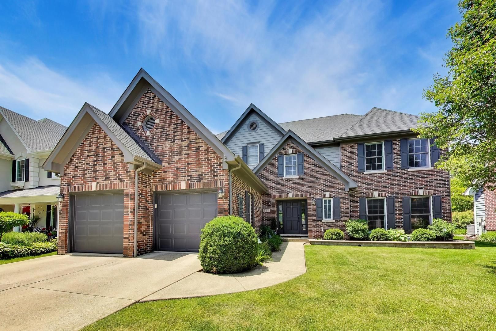 724 Fairfield Court — Westmont, IL 60559