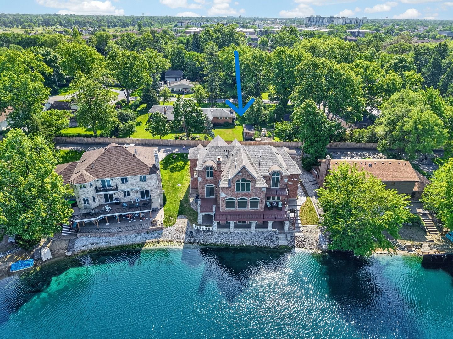 9609 Reding Circle — Des Plaines, IL 60016