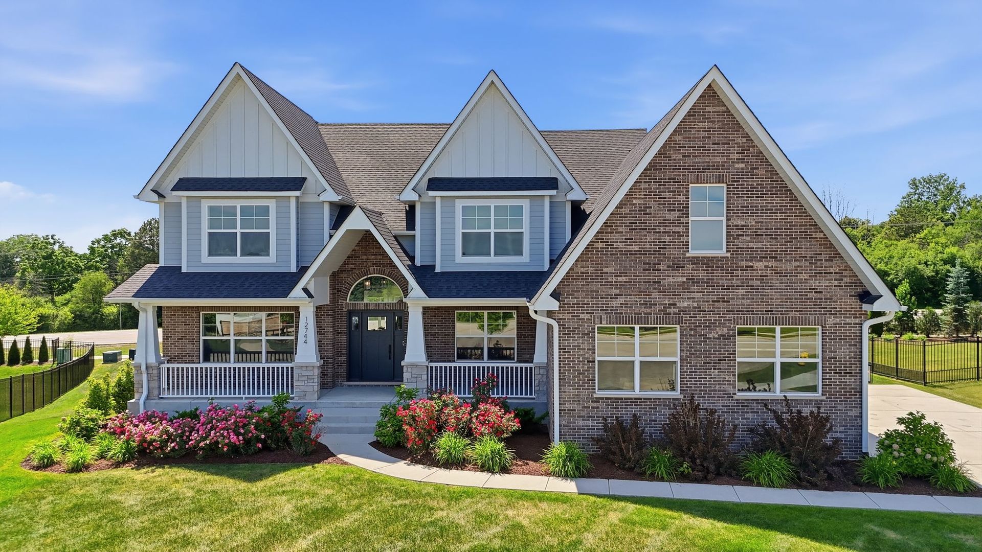 12744 Caruso Court — Lemont, IL 60439