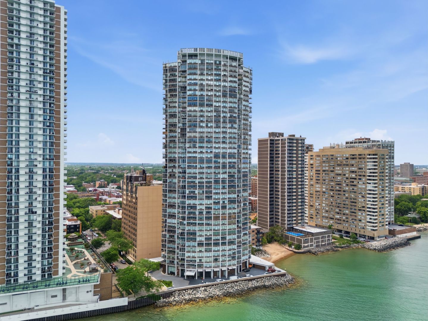 940 W Glenlake Avenue #19B — Chicago, IL 60660