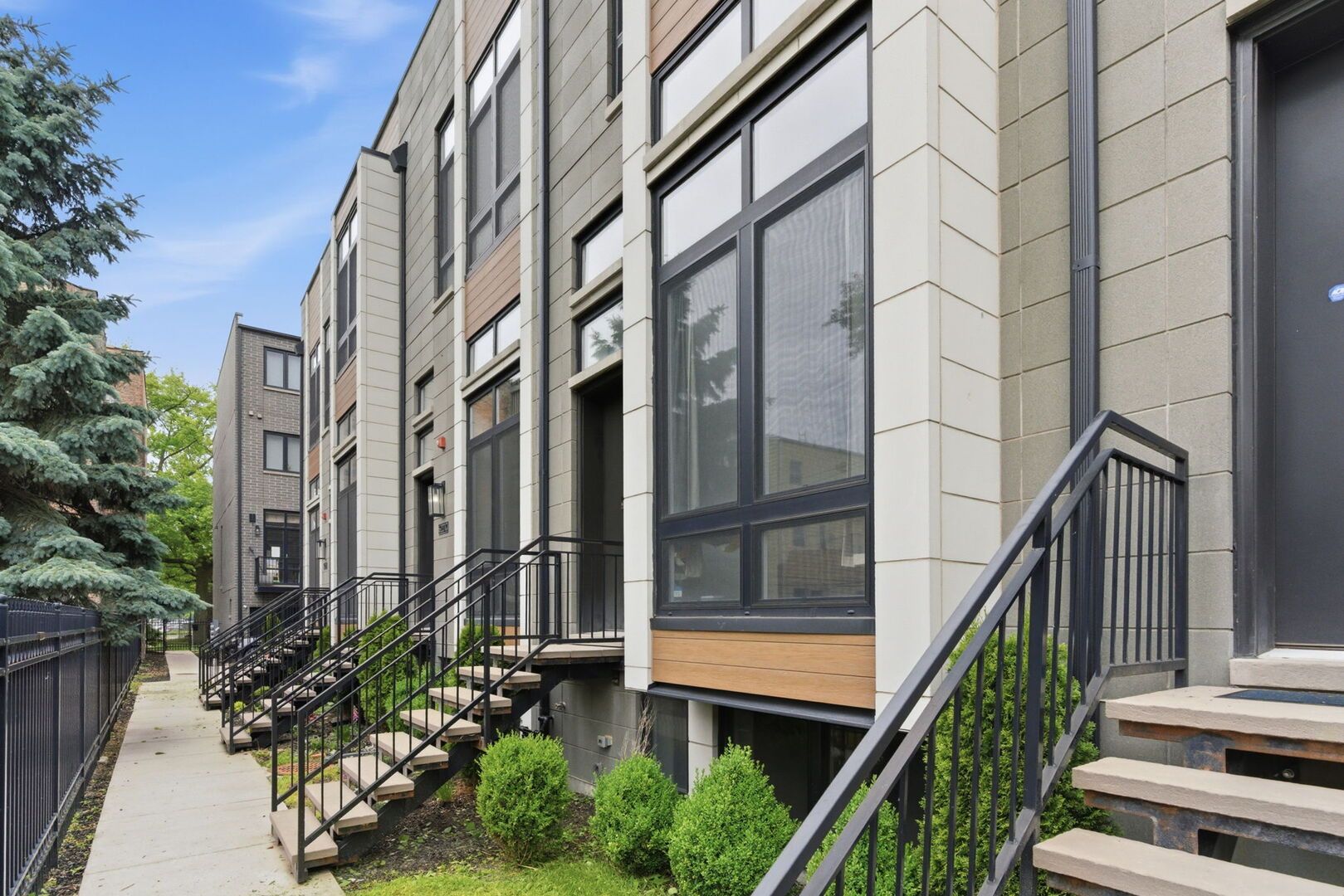 6227 D S Ellis Avenue — Chicago, IL 60637