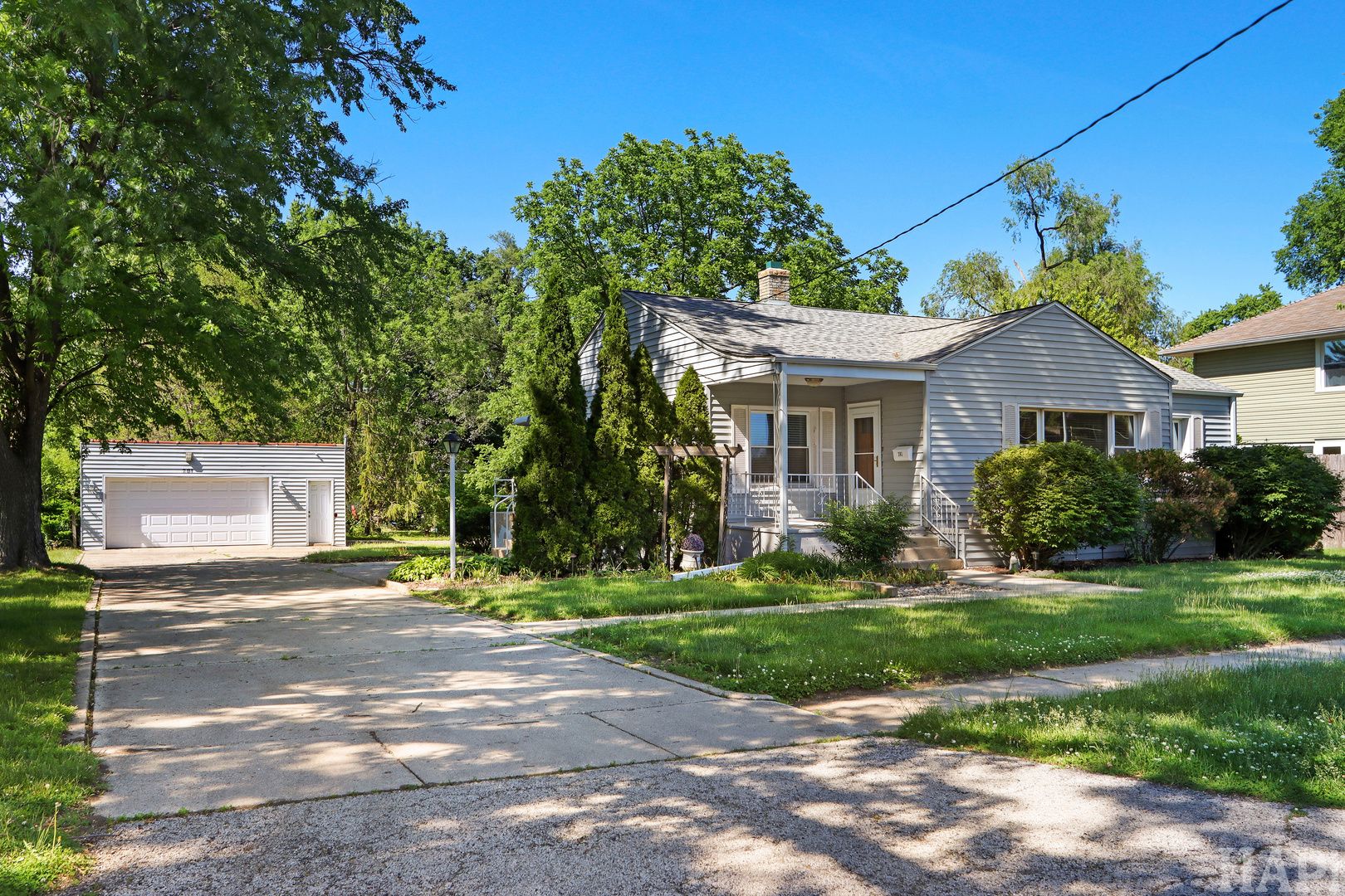 281 Chestnut Street — Antioch, IL 60002