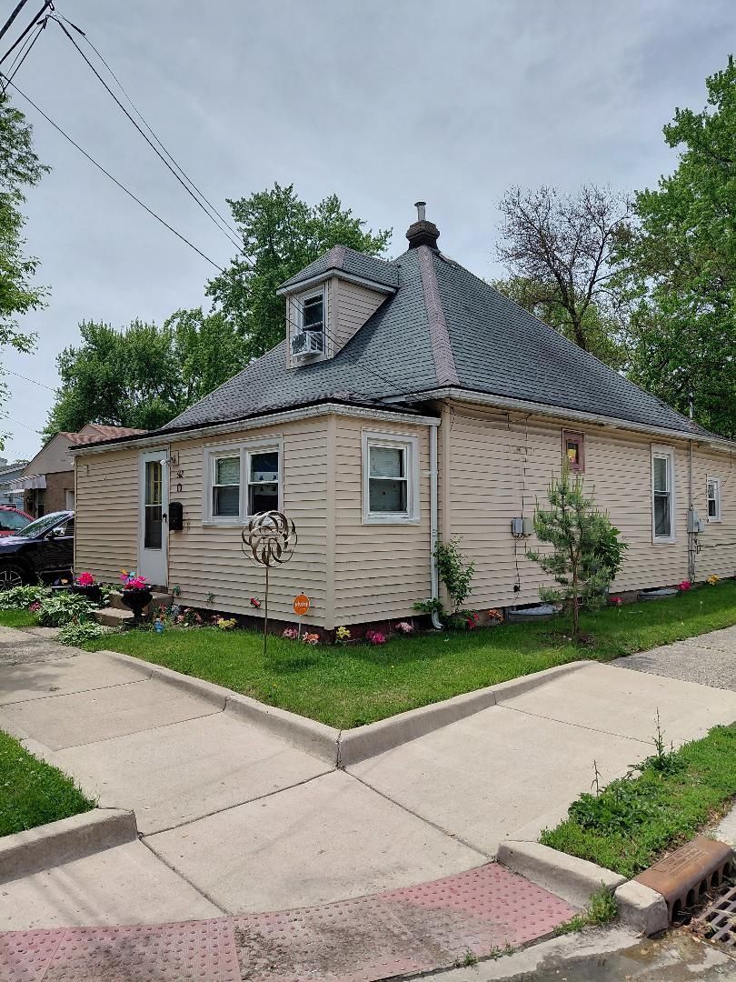 968 Lorraine Avenue — Waukegan, IL 60085