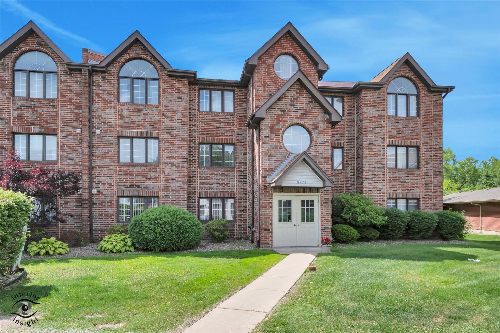 8771 W WATERFRONT Drive #1B — Palos Hills, IL 60465