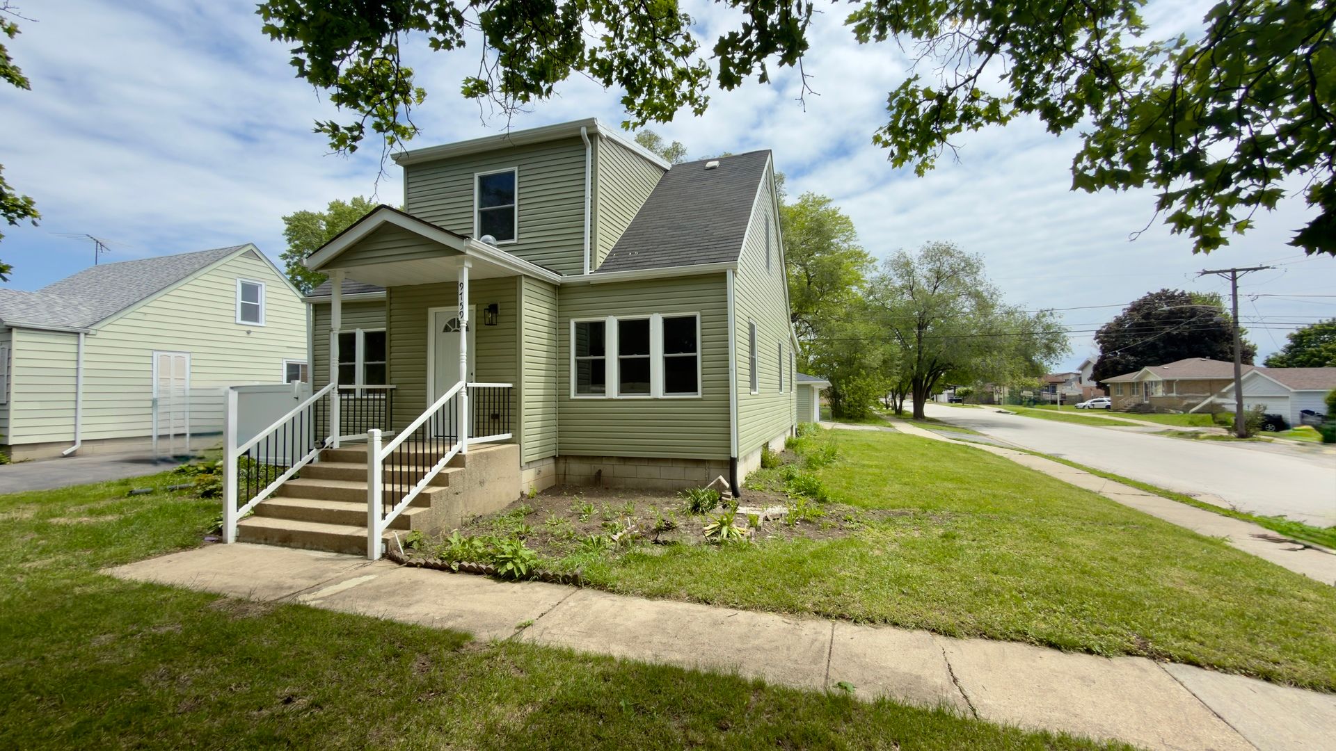 9759.. Rutherford Avenue — Oak Lawn, IL 60453