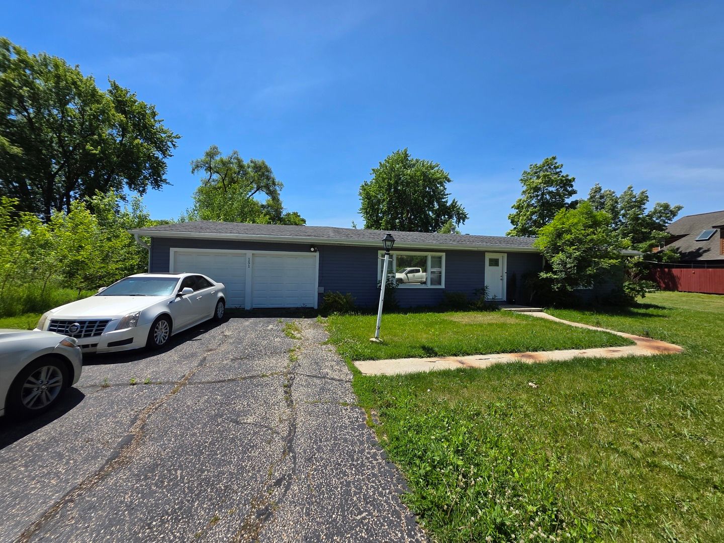 151 Beach Court — South Elgin, IL 60177