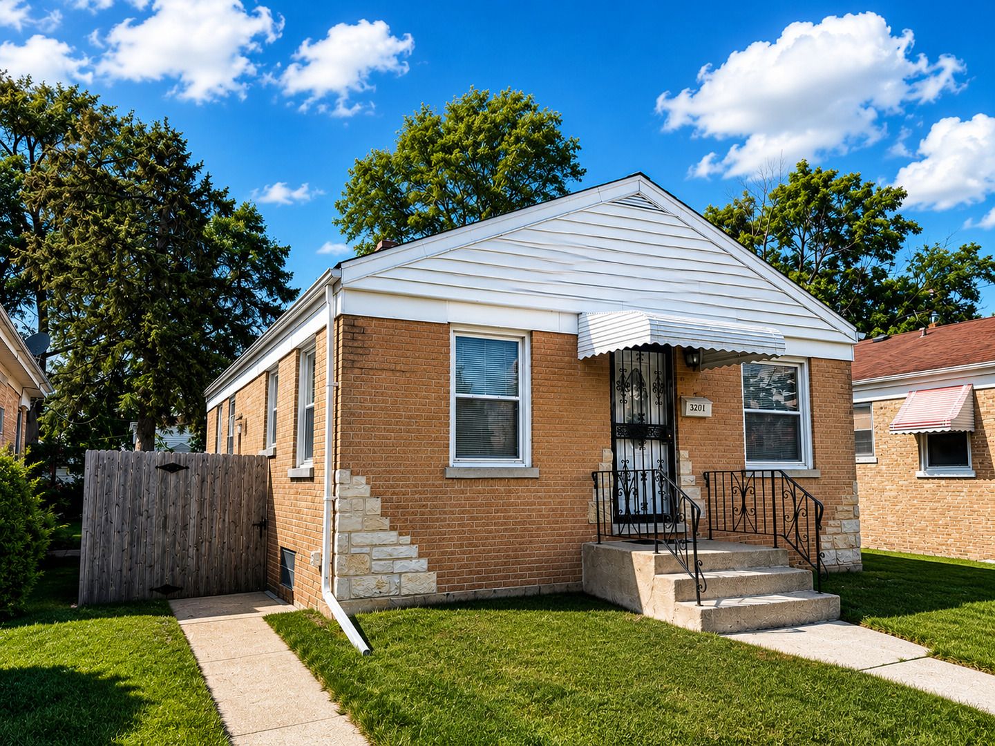 3201 Adams Street — Bellwood, IL 60104