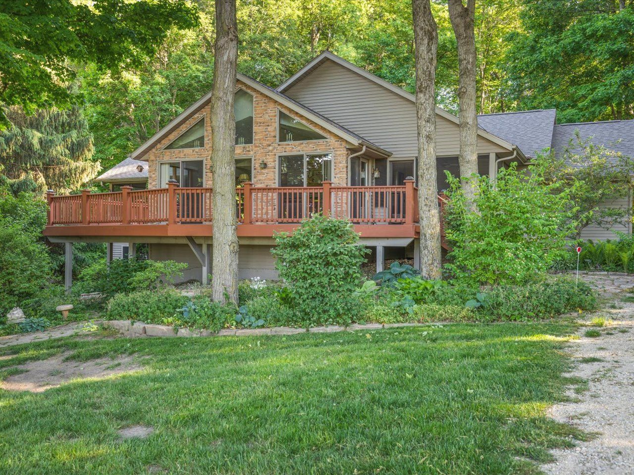1856 Dorchester Court — Davis, IL 61019