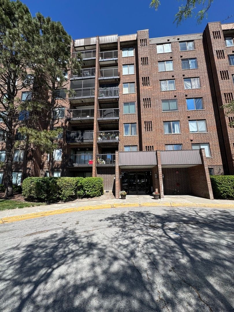400 Park Avenue #512 — Calumet City, IL 60409