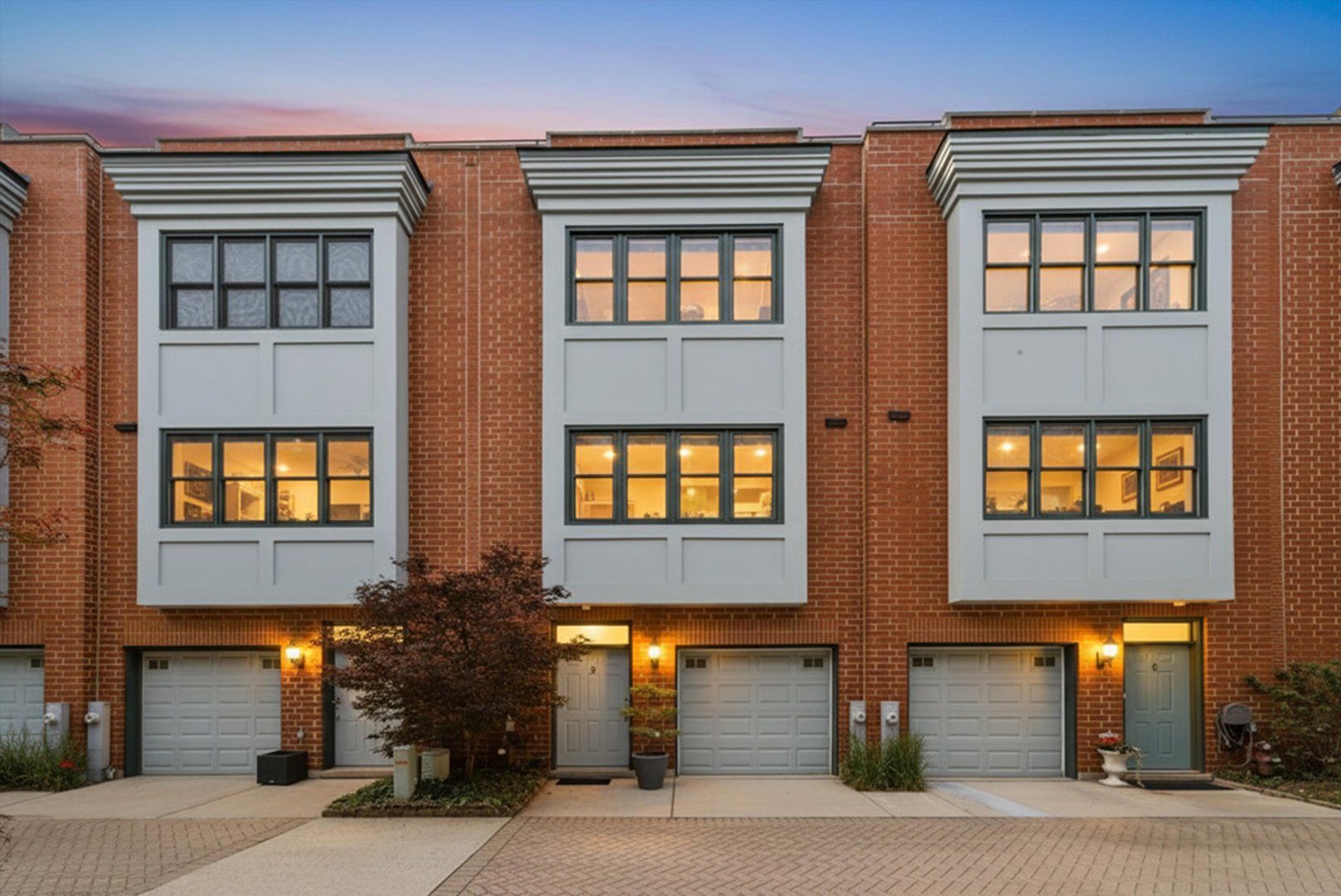 5844 N Hermitage Avenue #D — Chicago, IL 60660