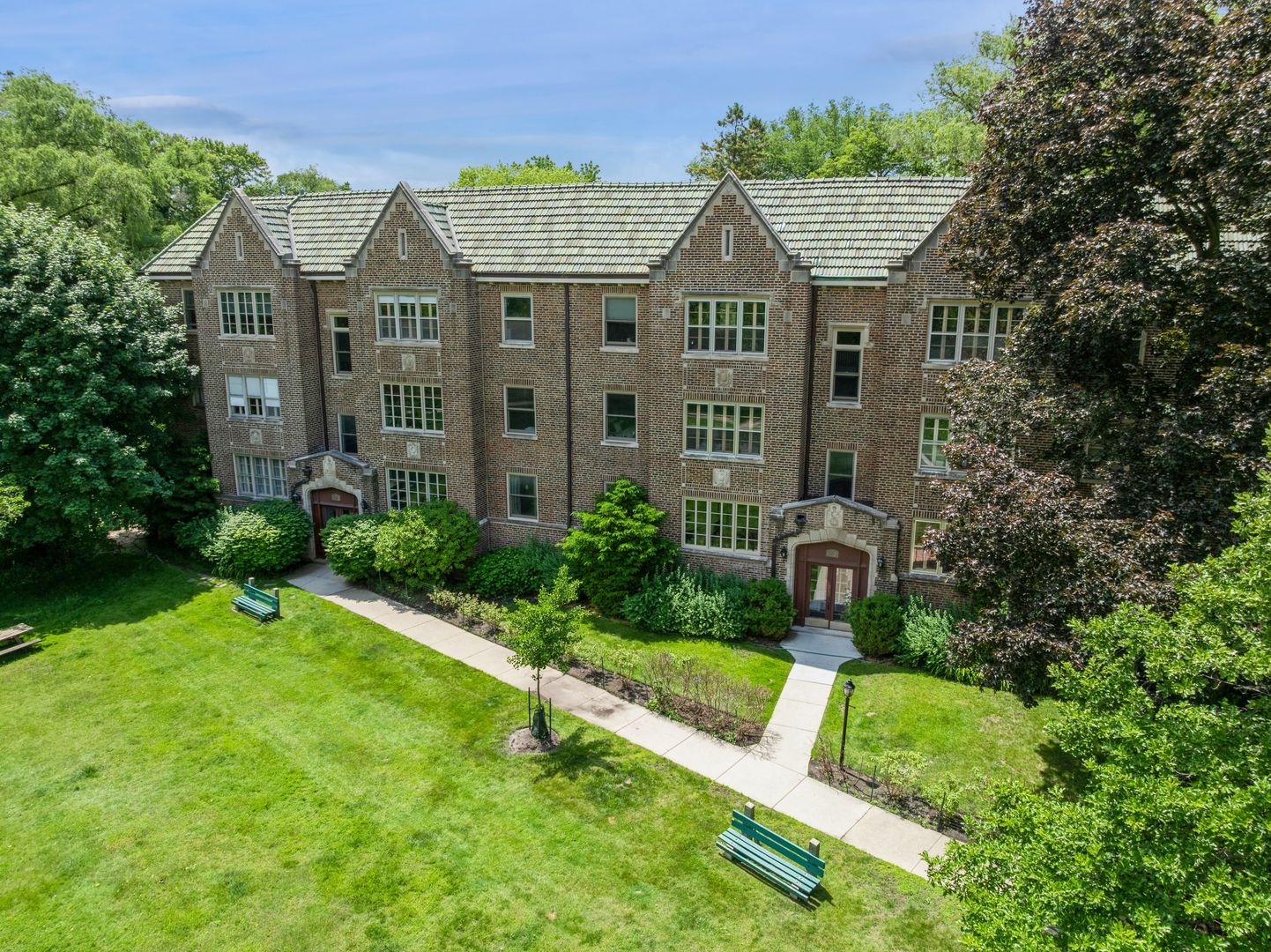 1210 Central Street #3N — Evanston, IL 60201