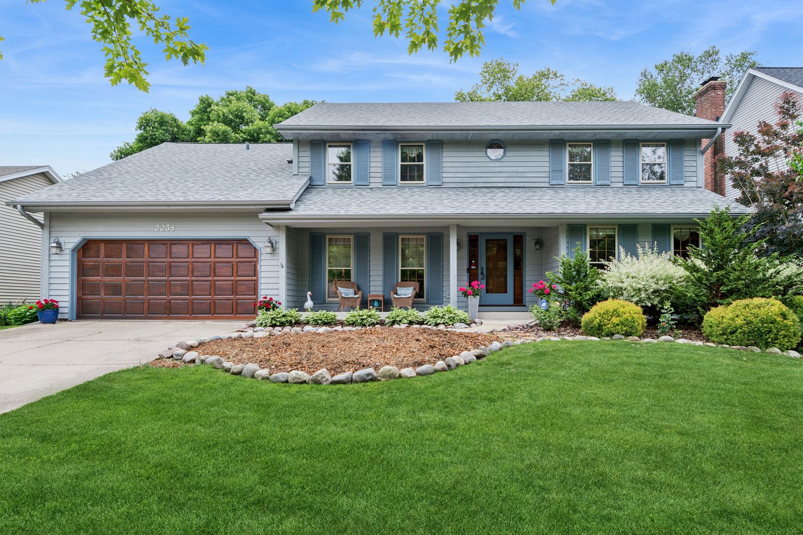 2238 Remington Drive — Naperville, IL 60565