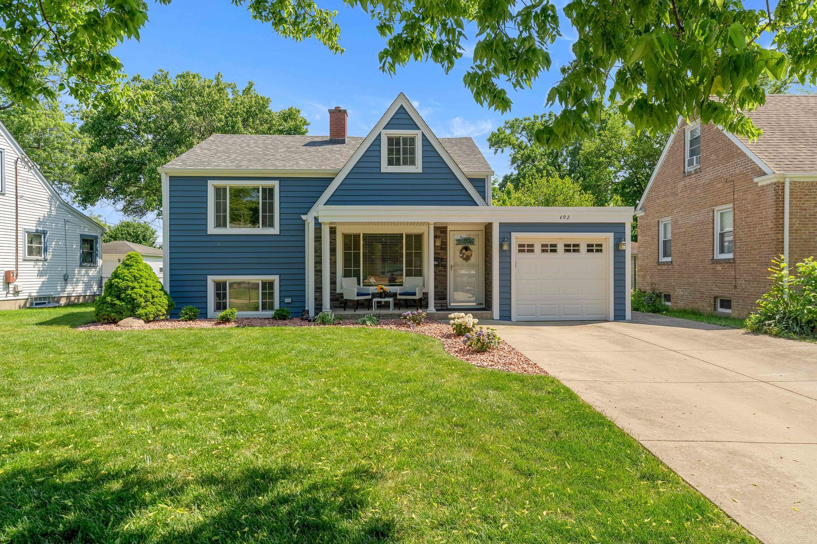 492 W Avery Street — Elmhurst, IL 60126