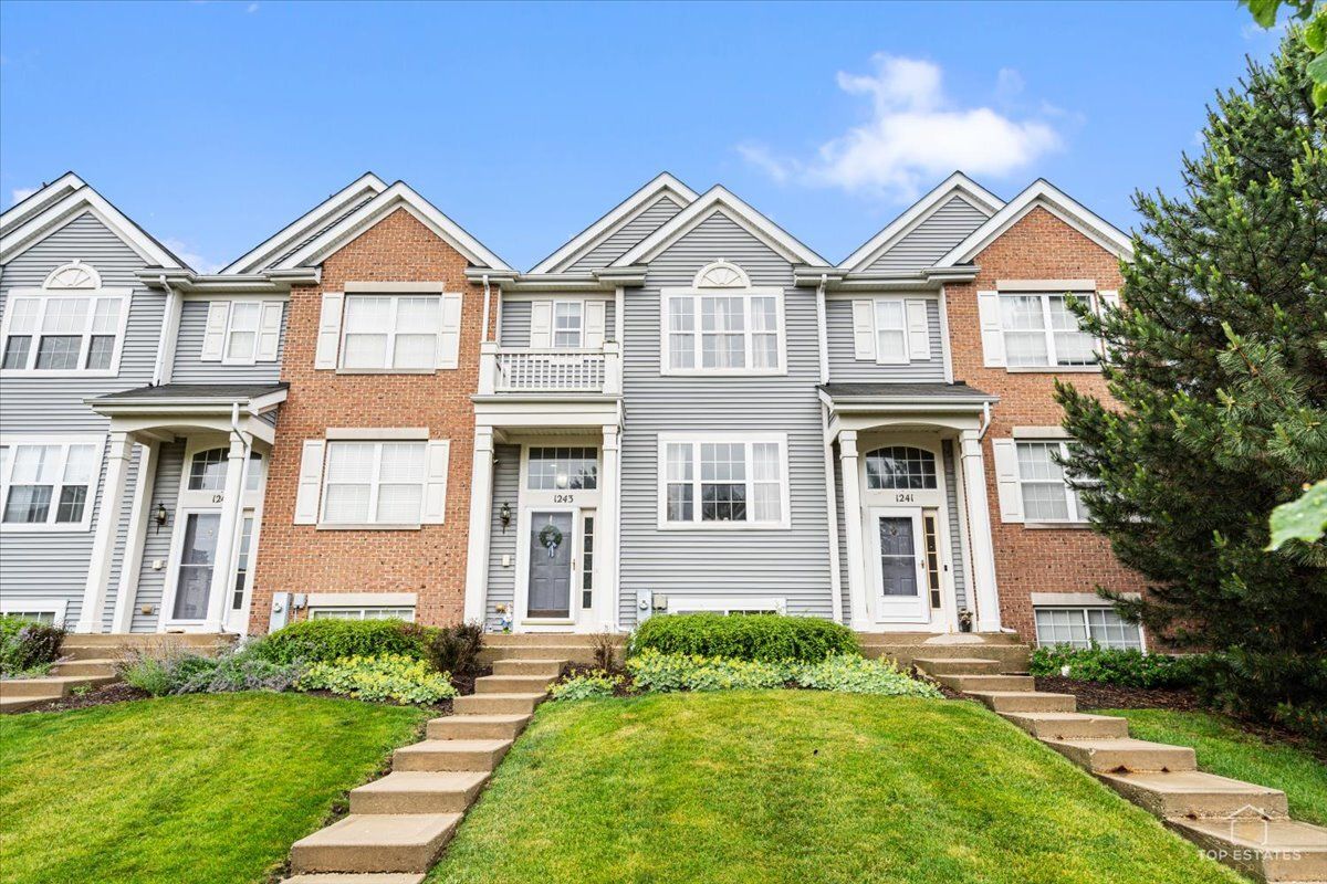 1243 Derry Lane — Pingree Grove, IL 60140