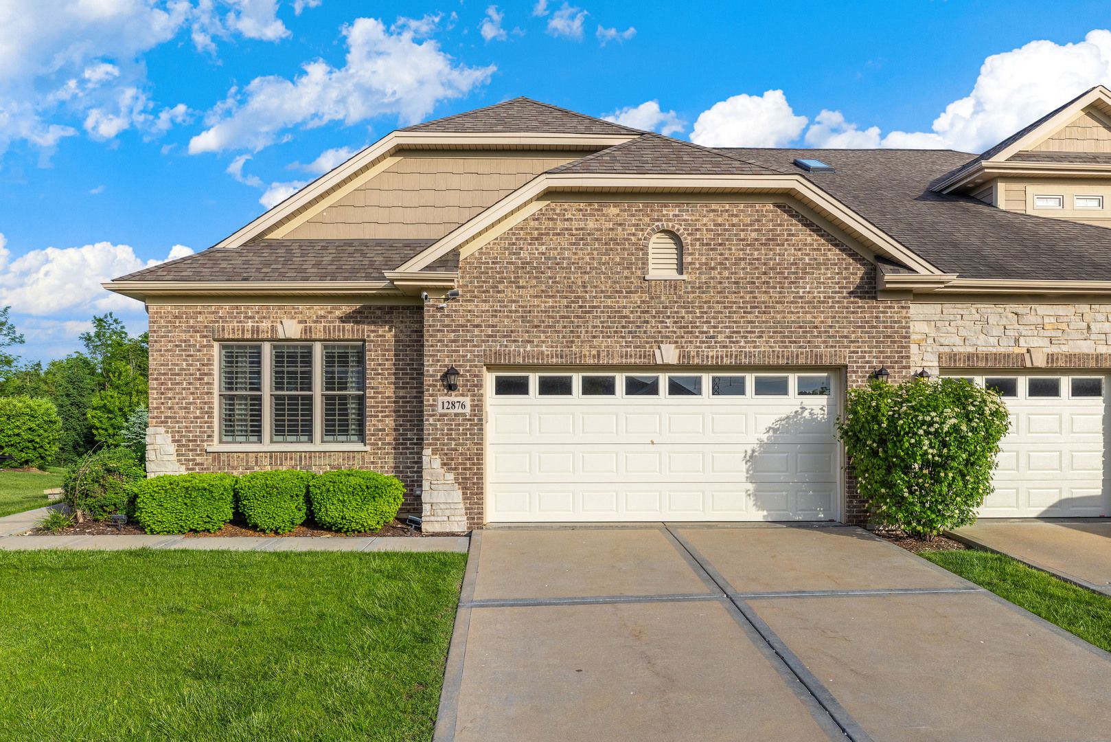 12876 Rosa Lane — Lemont, IL 60439