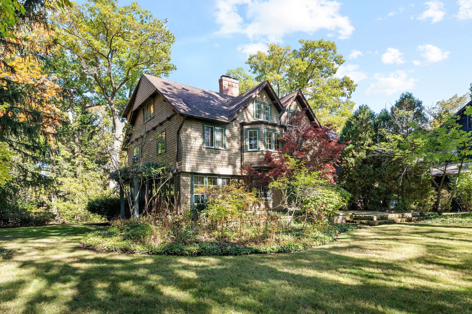 215 Prospect Avenue — Highland Park, IL 60035