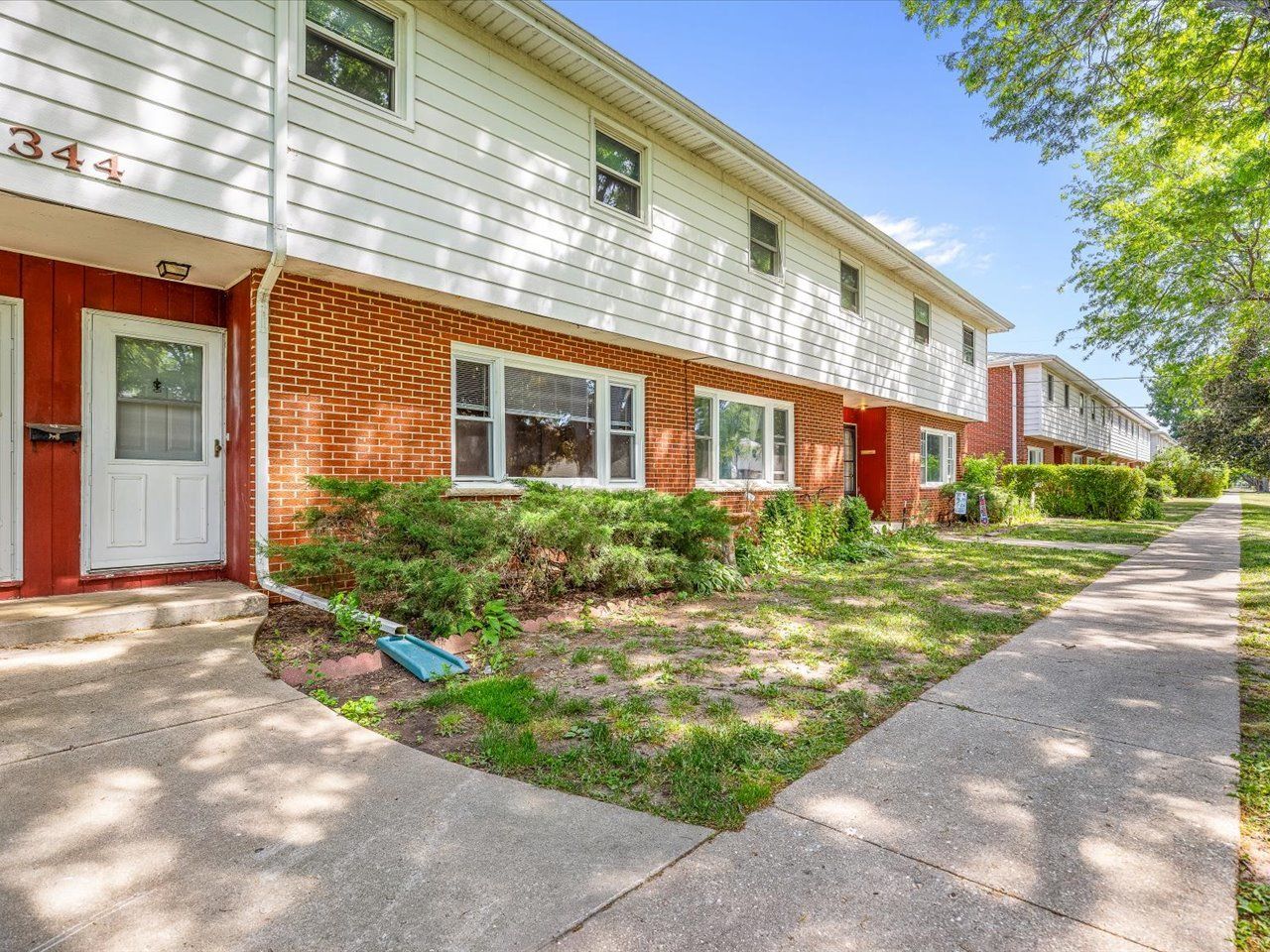 344 Northway Park Road #4 — Machesney Park, IL 61115