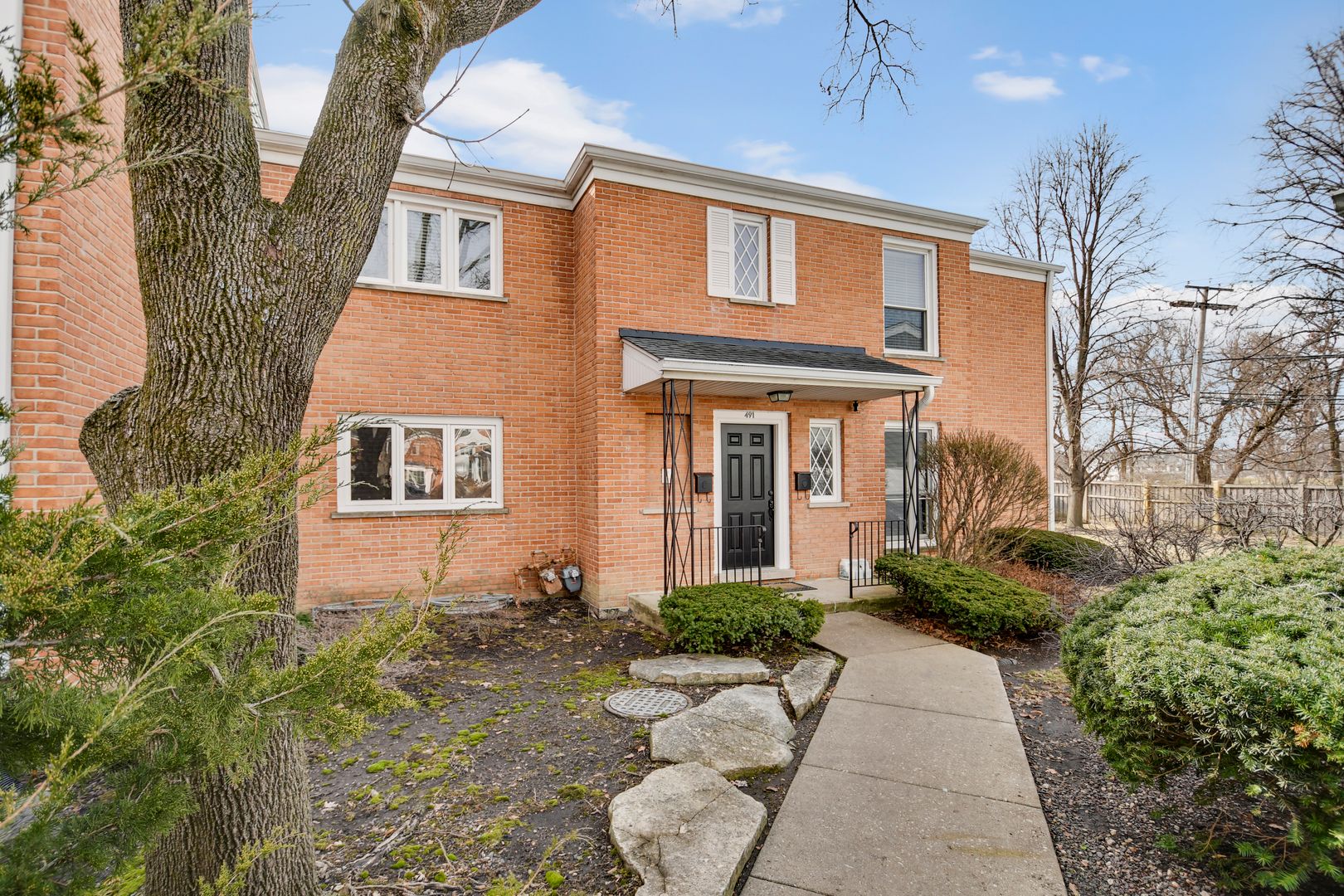491 OLD SURREY Lane #A — Hinsdale, IL 60521