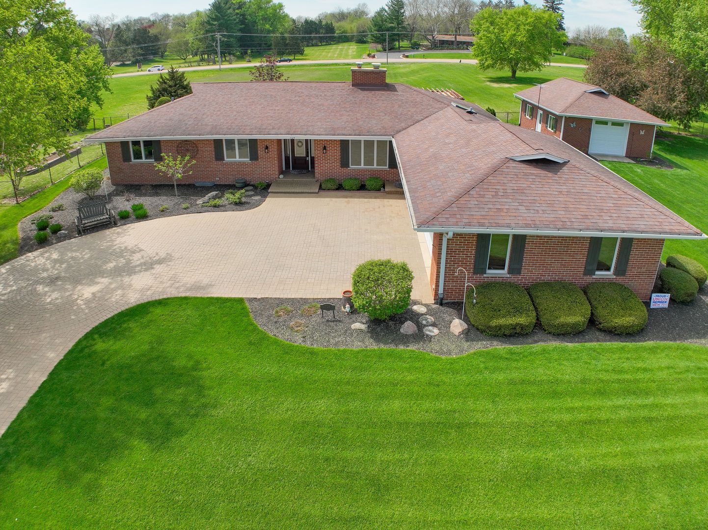 704 N First Street — Elburn, IL 60119