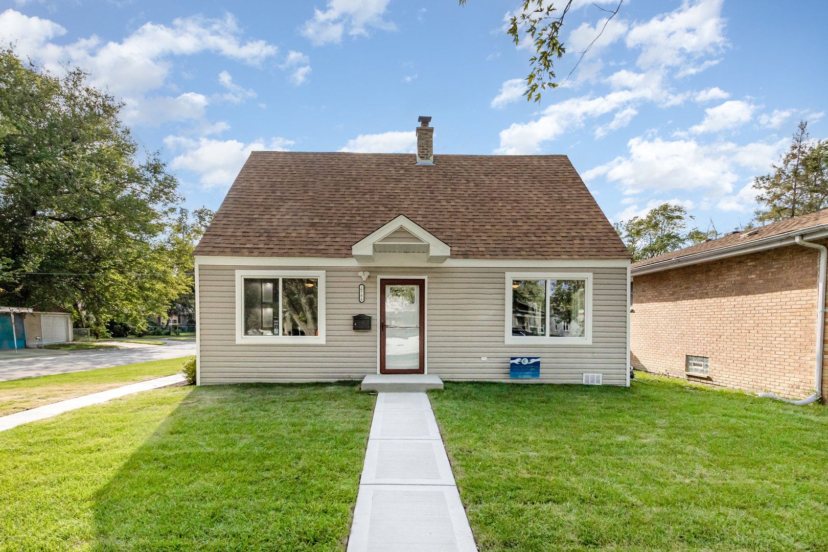 16784 Anthony Avenue — Hazel Crest, IL 60429