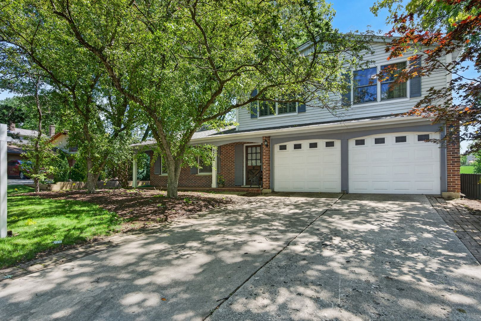 712 Pawnee Lane — Naperville, IL 60563