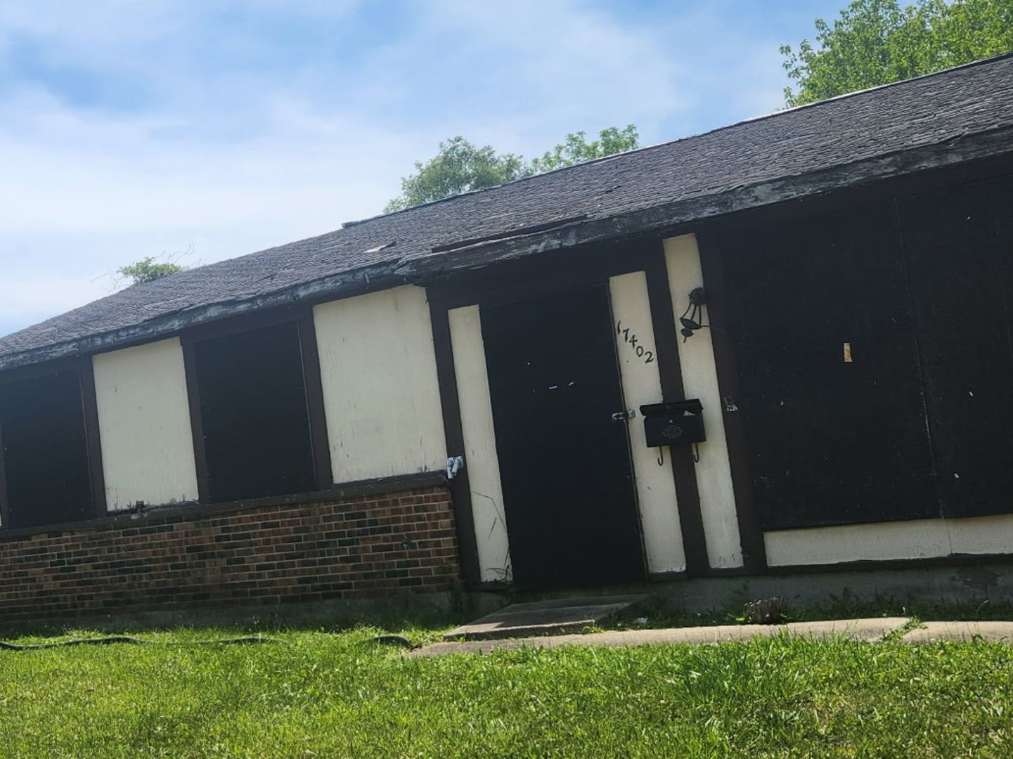 17402 Appletree Drive — Hazel Crest, IL 60429