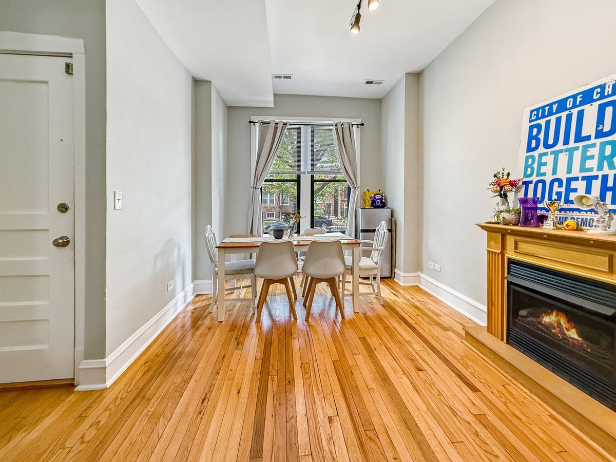 1513 W ADDISON Street, Chicago, IL 60613