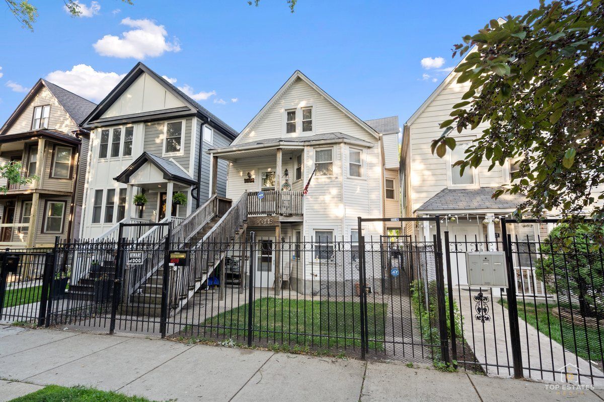 4019 N Bernard Street — Chicago, IL 60618