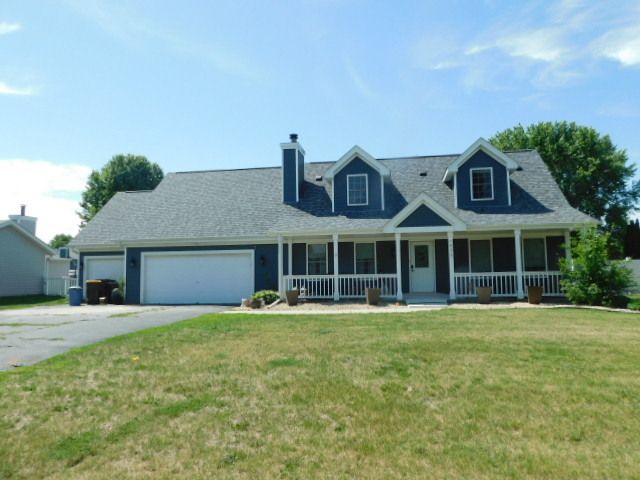 4833 Zenith Parkway — Machesney Park, IL 61115