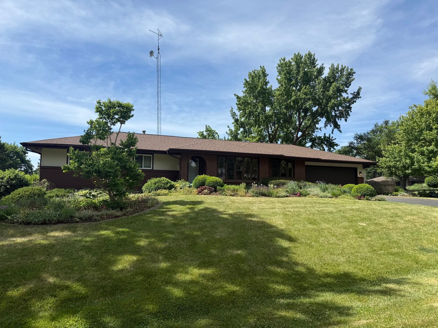 6161 Cathedral Court — Rockford, IL 61109