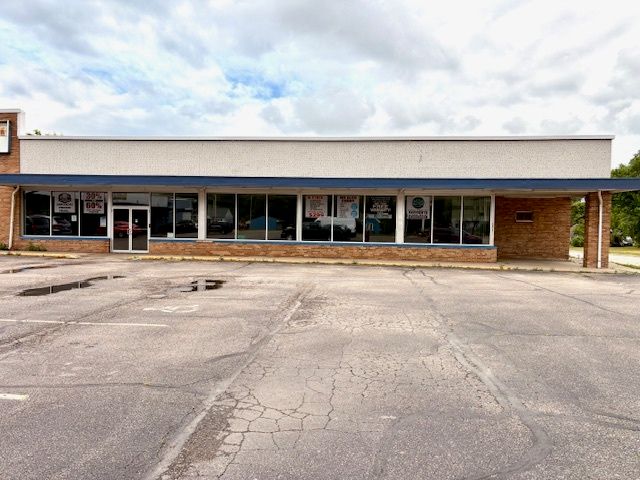 1212 Shirland Avenue — South Beloit, IL 61080