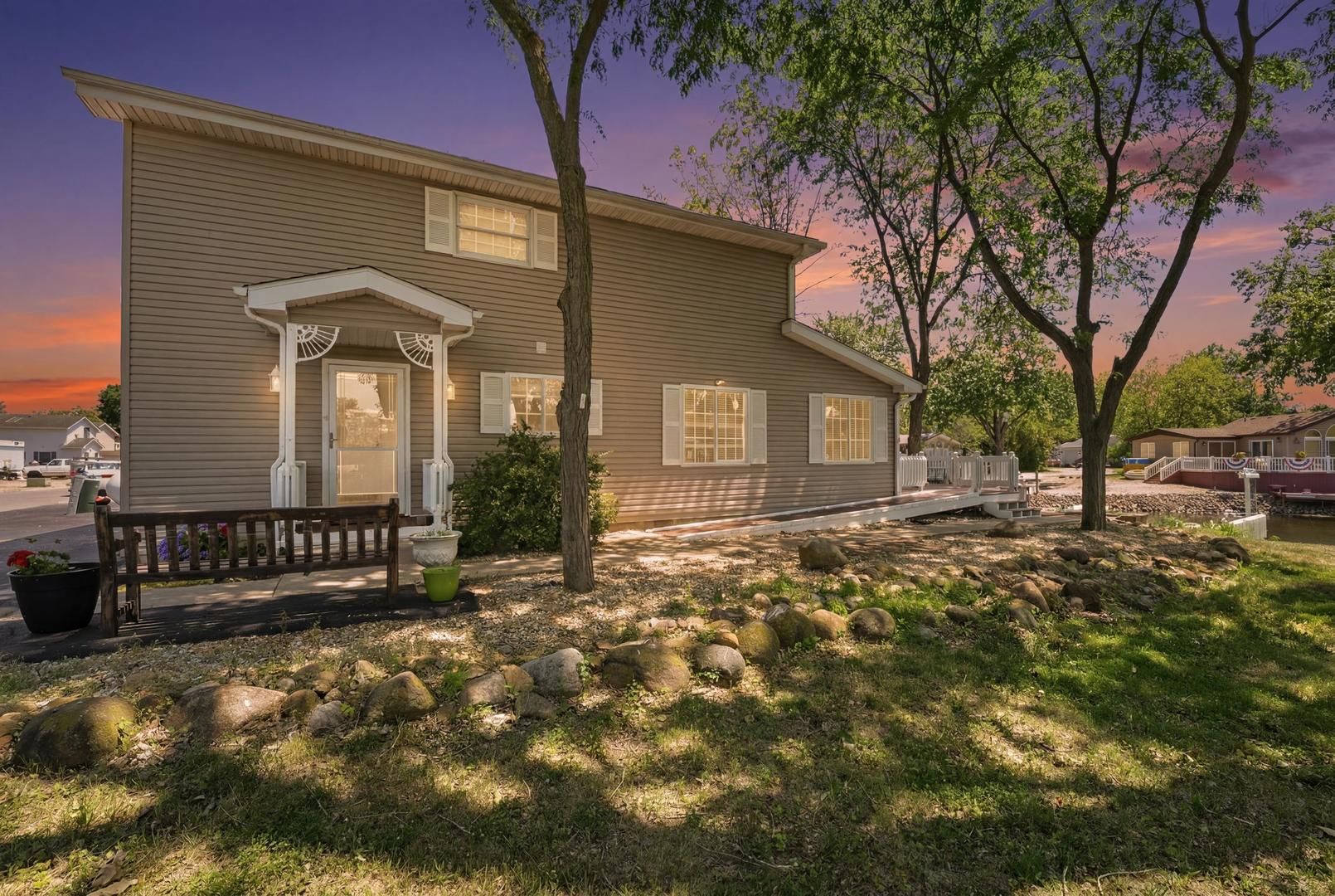156 Fossil Cove Lane — Wilmington, IL 60481