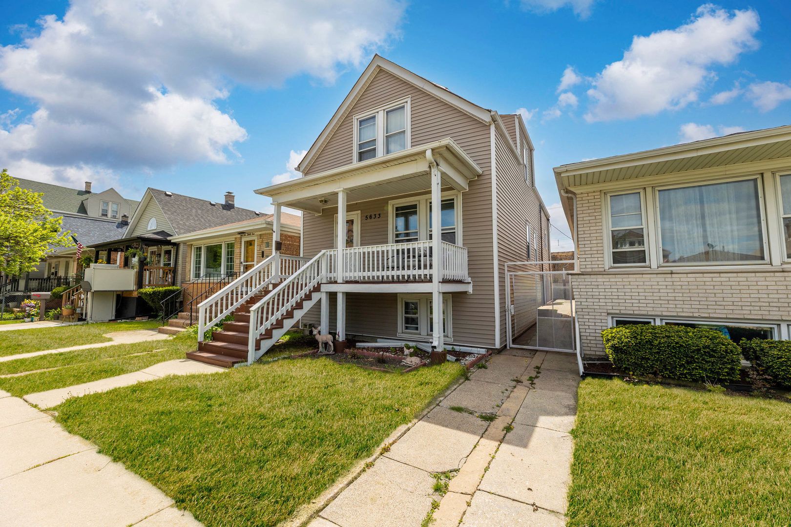 5633 W 64th Place — Chicago, IL 60638