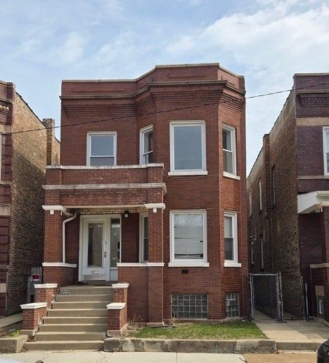 7443 S Dante Avenue — Chicago, IL 60619