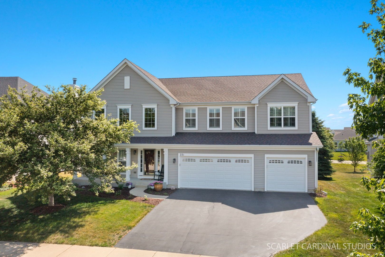 221 Willington Way — Oswego, IL 60543
