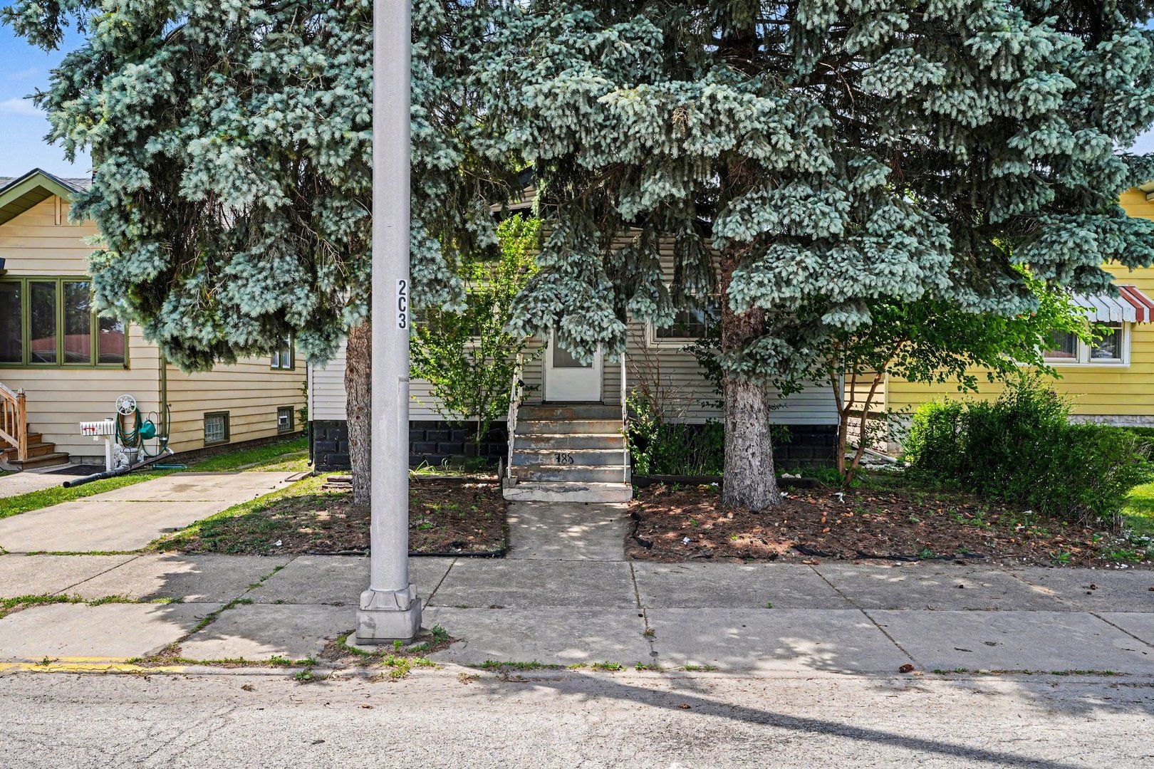988 Wentworth Avenue — Calumet City, IL 60409