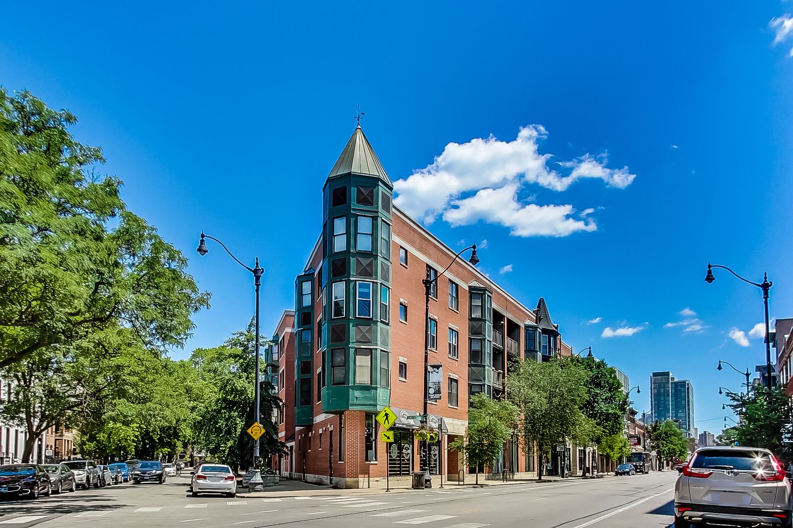845 W ALTGELD Street #4D — Chicago, IL 60614