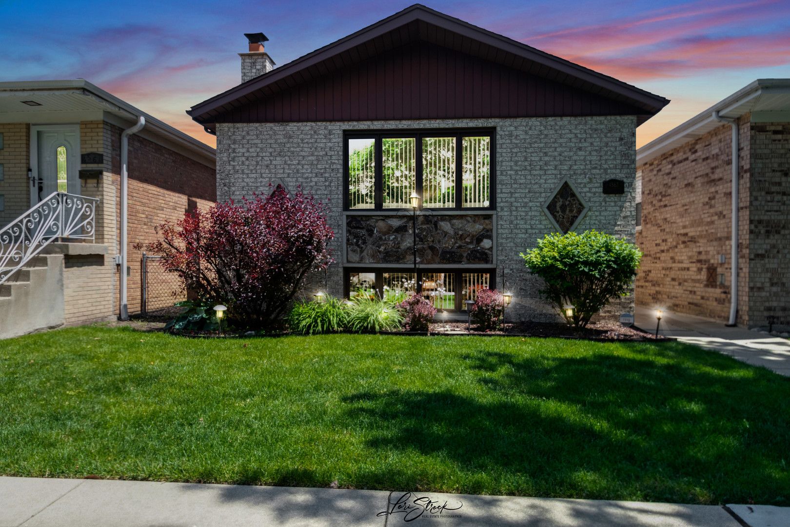 4563 N Merrimac Avenue — Chicago, IL 60630
