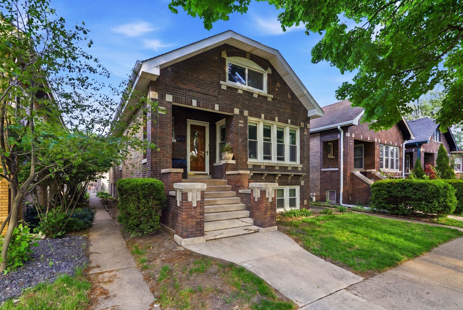 1843 Clinton Avenue — Berwyn, IL 60402