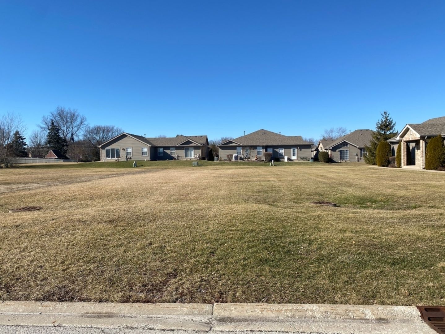 916 Lange Avenue — Beecher, IL 60401