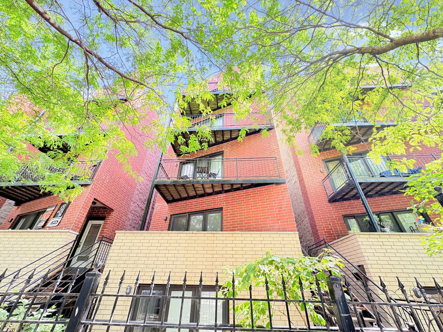 25 E 26th Street #2 — Chicago, IL 60616