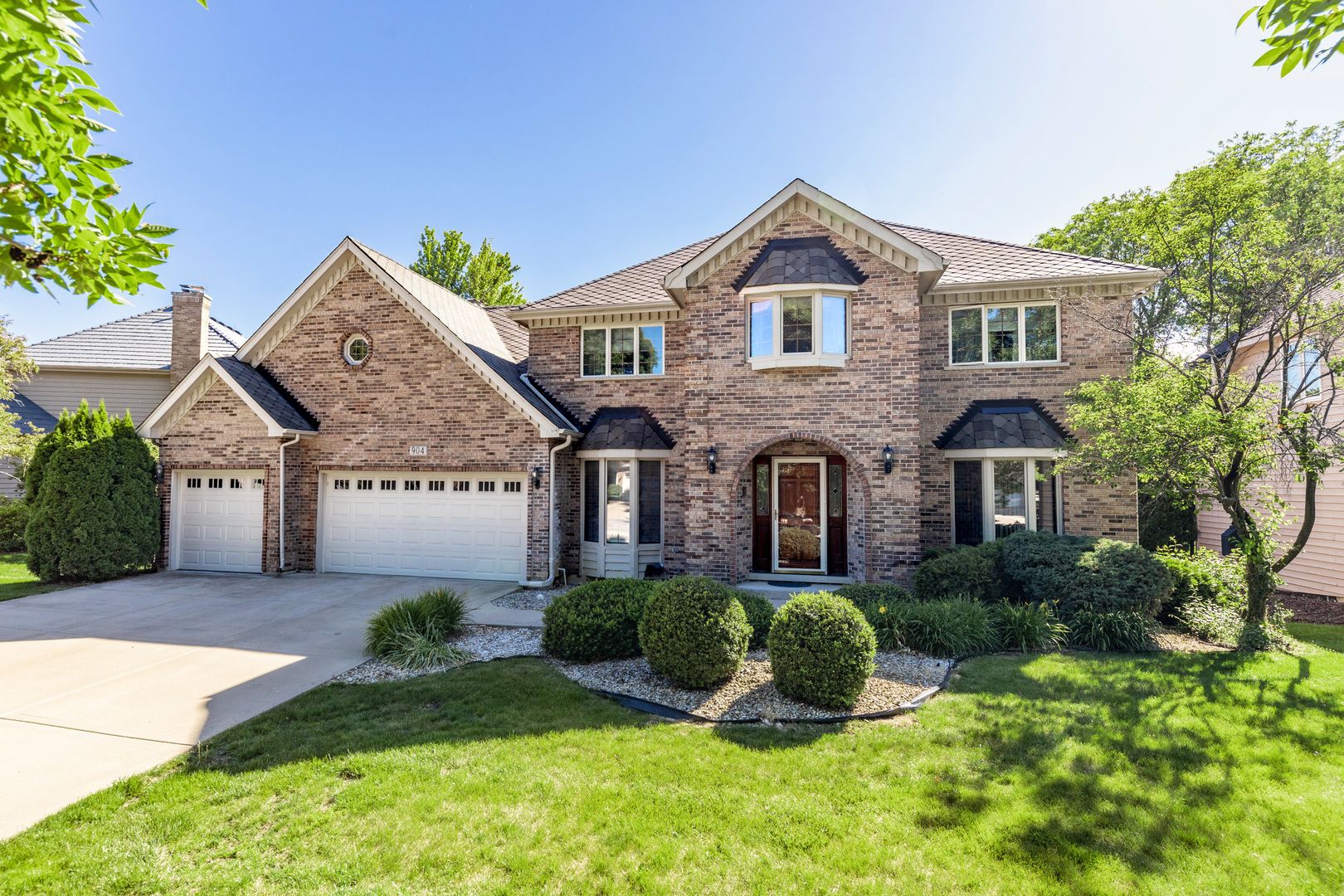 904 W BAILEY Road — Naperville, IL 60565