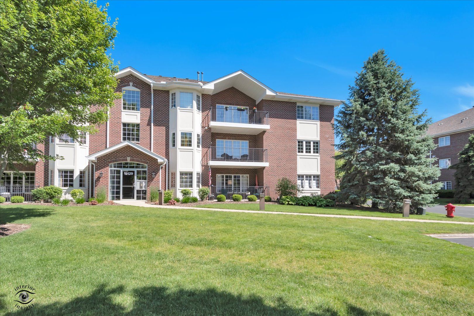 13129 Timber Trail #202 — Palos Heights, IL 60463