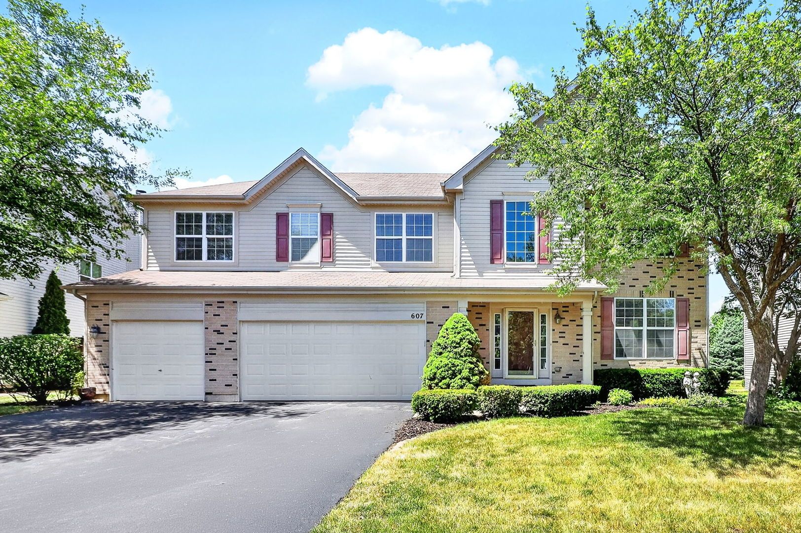 607 Mansfield Way — Oswego, IL 60543