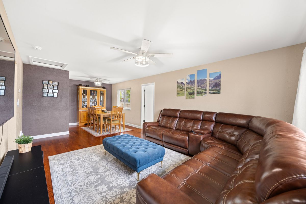 908 S Briggs St, Joliet, IL 60433 — photo 3
