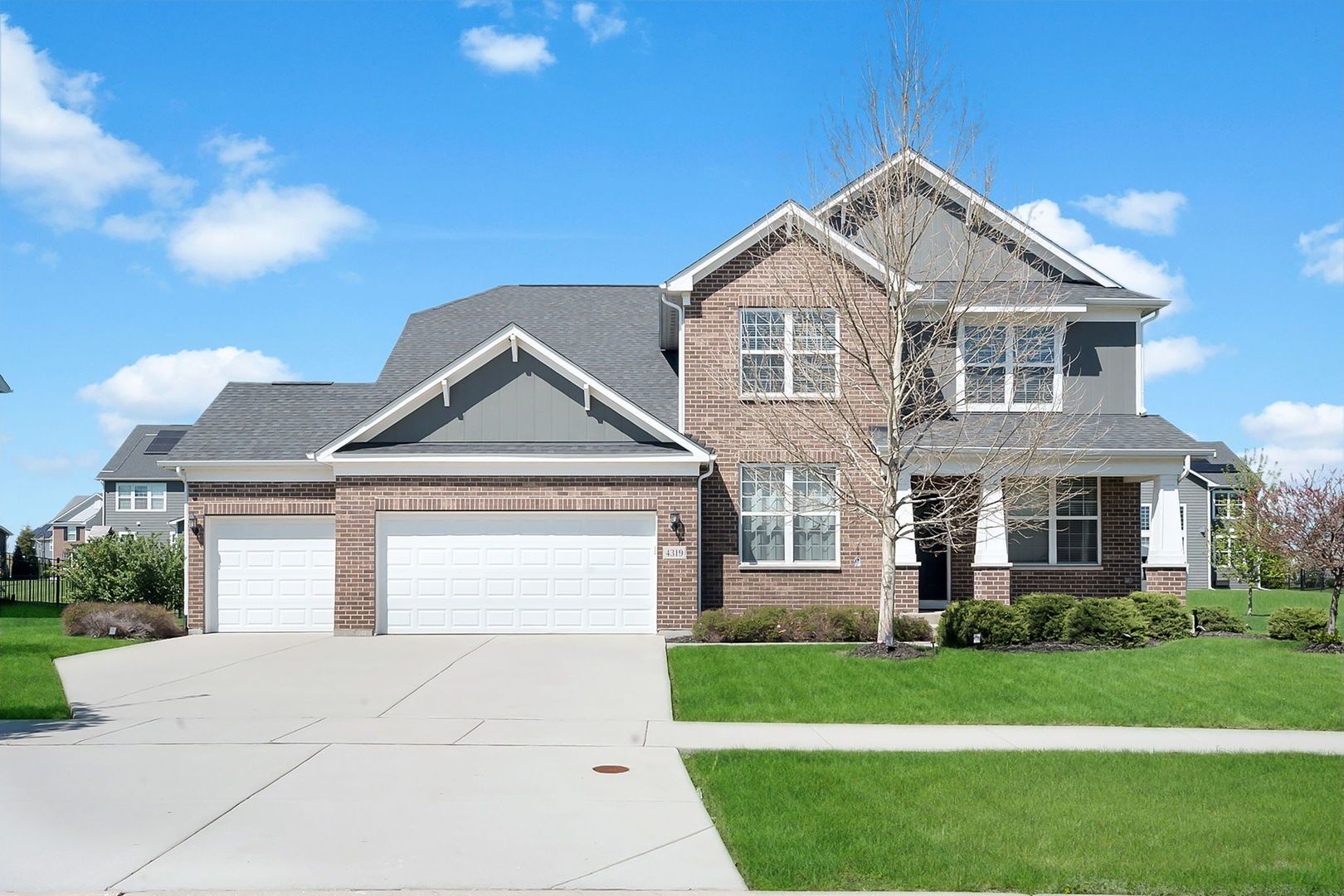 4319 Plantree Road — Naperville, IL 60564