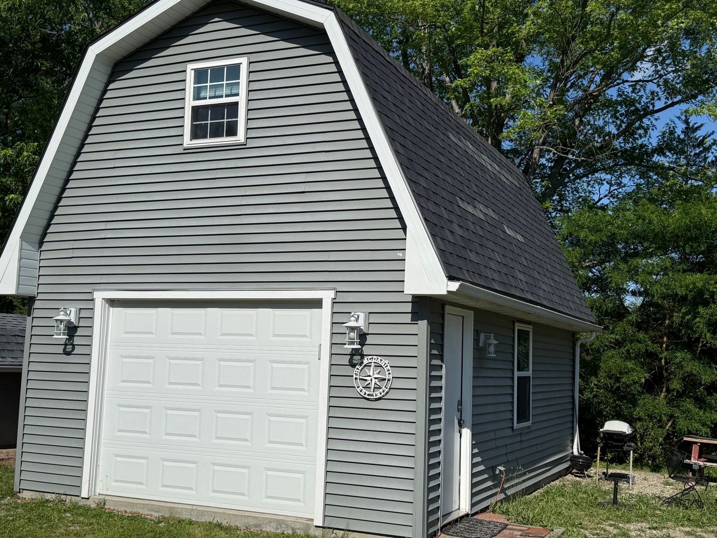 317 W Autumn Drive — Oakwood, IL 61858